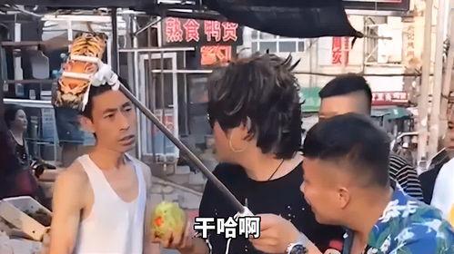 青岛吃瓜网红事件视频播放,视频播放量惊人，真相揭秘引热议