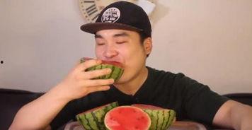 吃瓜的网红夫妇叫什么,揭秘他们的生活与爱情故事