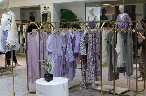 安溪网红视频吃瓜浅陌服装店,安溪浅陌服装店时尚之旅