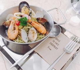 网红吃瓜吃到自己家,一场意外的“瓜田奇遇记”